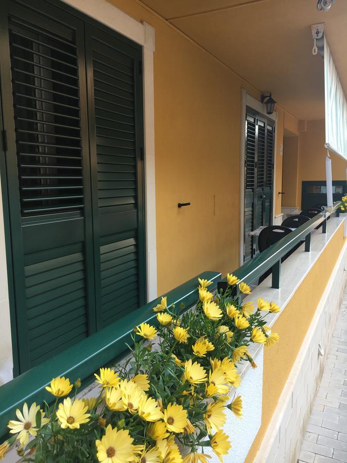 Mediterraneo Bed & Breakfast Pozzallo Exterior foto
